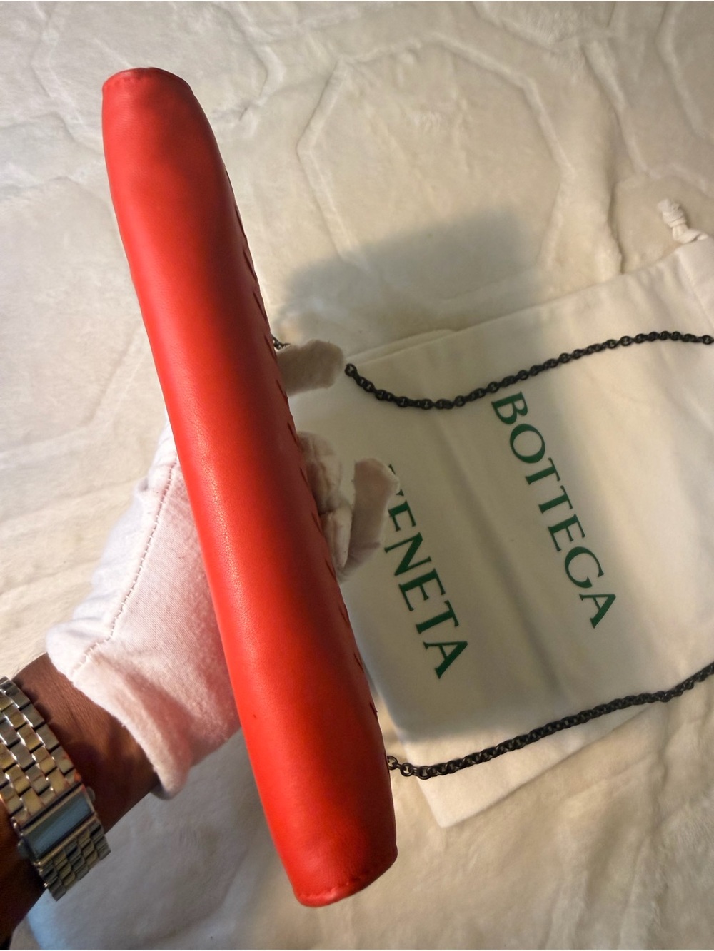 Bottega Veneta Orange Intrecciato wallet on chain - Picture 9 of 16